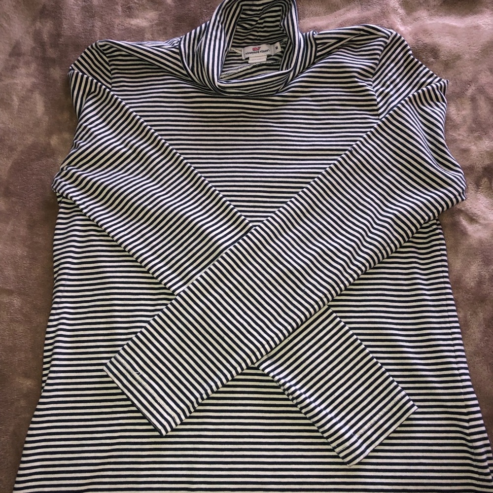 Vineyard Vines Women’s turtle neck